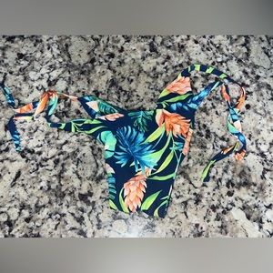 Fused Hawaii (Various Colors/Print)